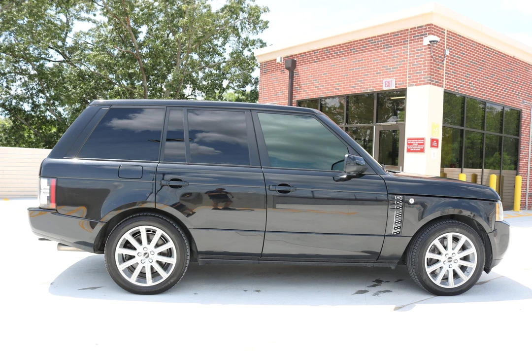 2012 Land Rover Range Rover L322 - Image 13 of 31