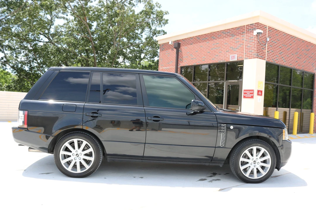 2012 Land Rover Range Rover L322 - Image 12 of 31