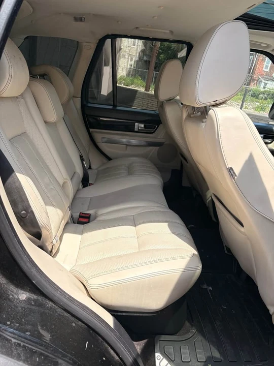 2012 Land Rover Range Rover L322 - Image 7 of 9