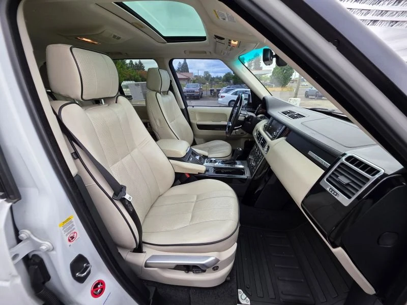 2012 Land Rover Range Rover L322 - Image 19 of 20