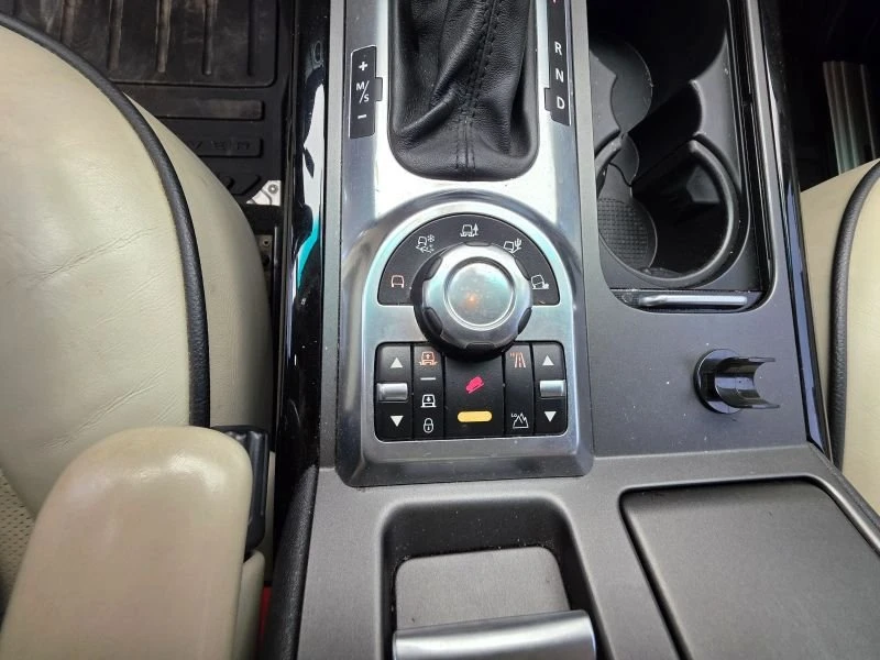2012 Land Rover Range Rover L322 - Image 11 of 20