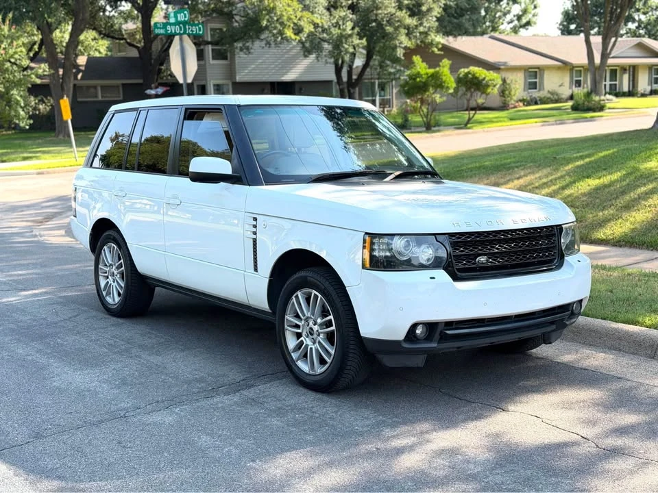 2012 Land Rover Range Rover L322 - Image 2 of 9