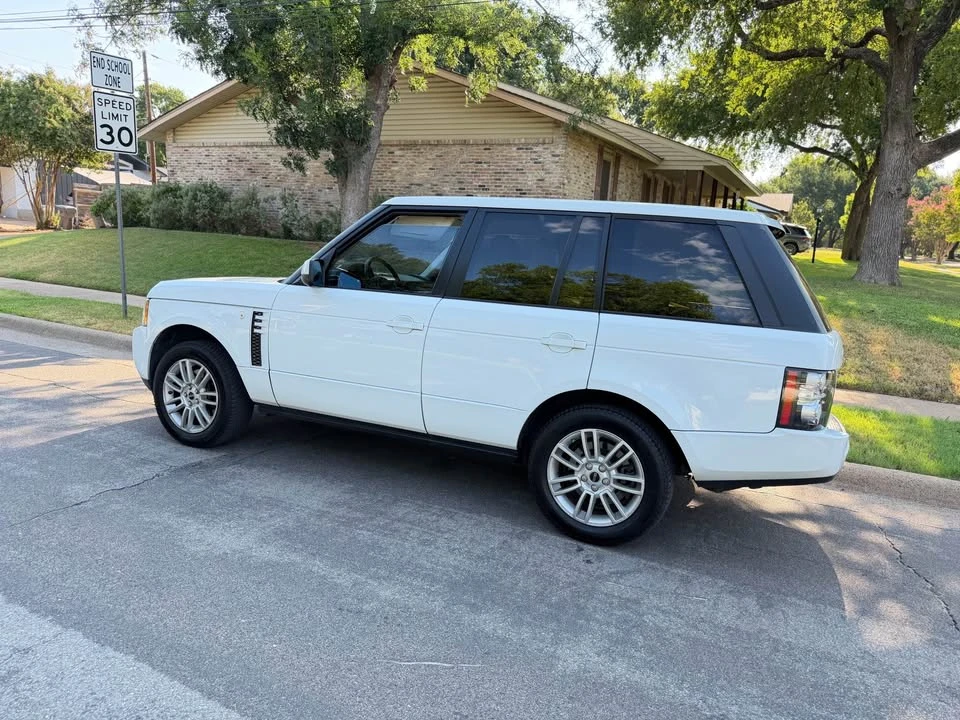 2012 Land Rover Range Rover L322 - Image 6 of 9