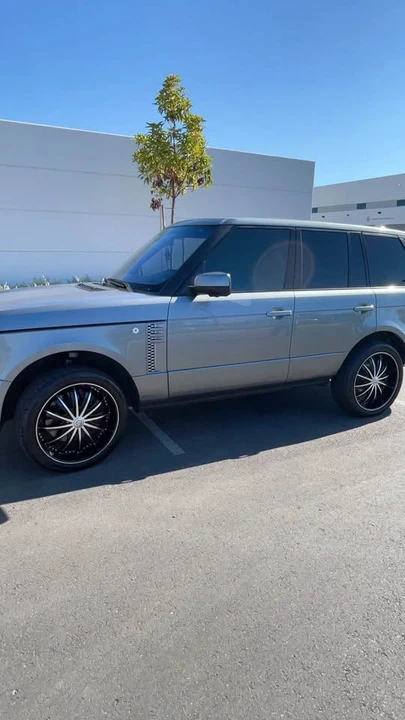 2012 Land Rover Range Rover L322 - Image 4 of 10