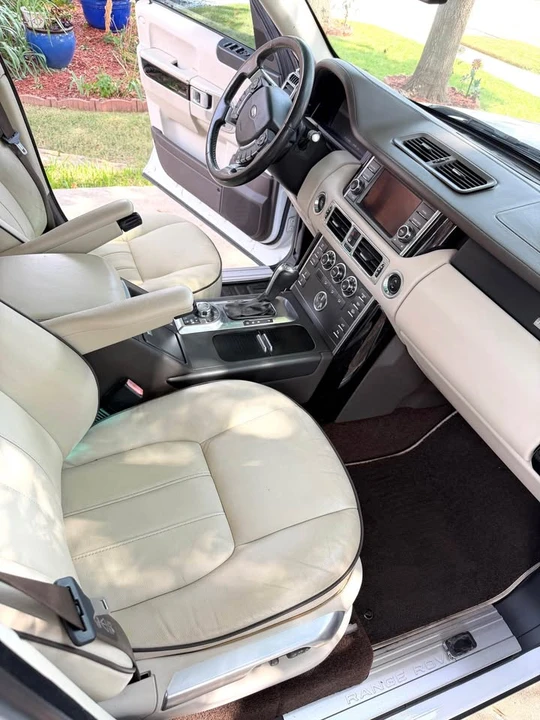 2012 Land Rover Range Rover L322 - Image 8 of 9
