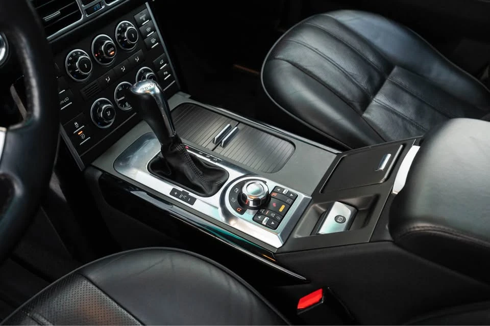 2012 Land Rover Range Rover L322 - Image 13 of 16