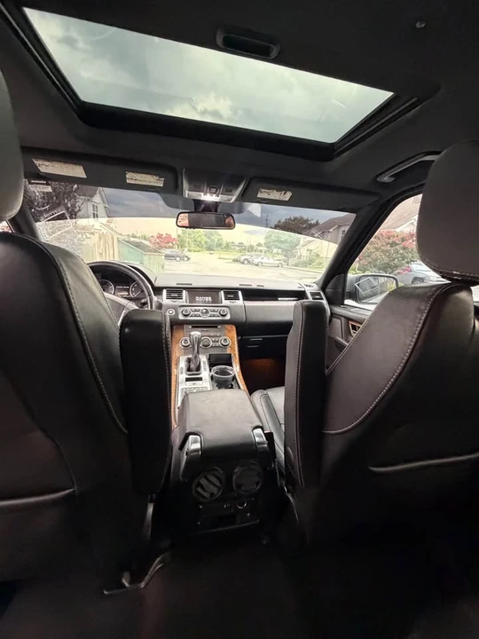 2012 Land Rover Range Rover L322 - Image 11 of 13