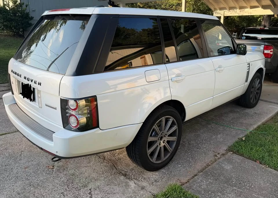 2012 Land Rover Range Rover L322 - Image 11 of 15