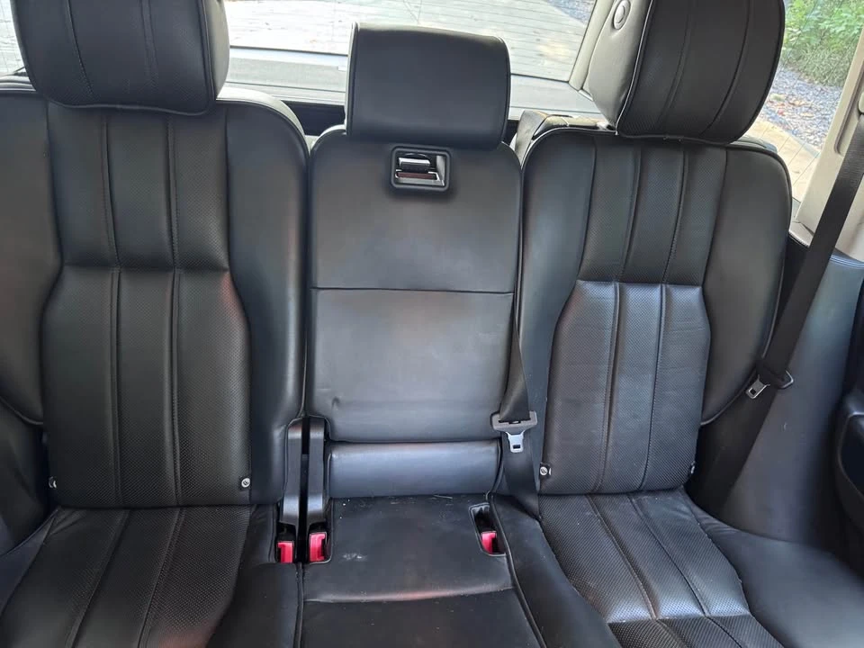 2012 Land Rover Range Rover L322 - Image 9 of 14