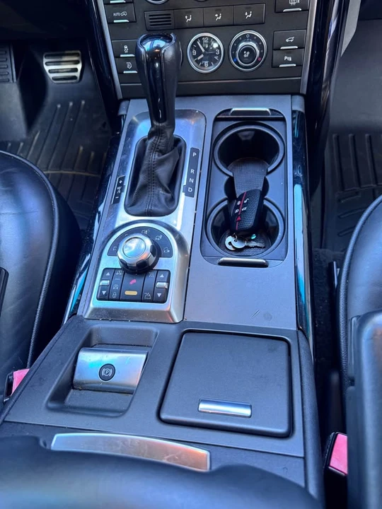 2012 Land Rover Range Rover L322 - Image 8 of 14
