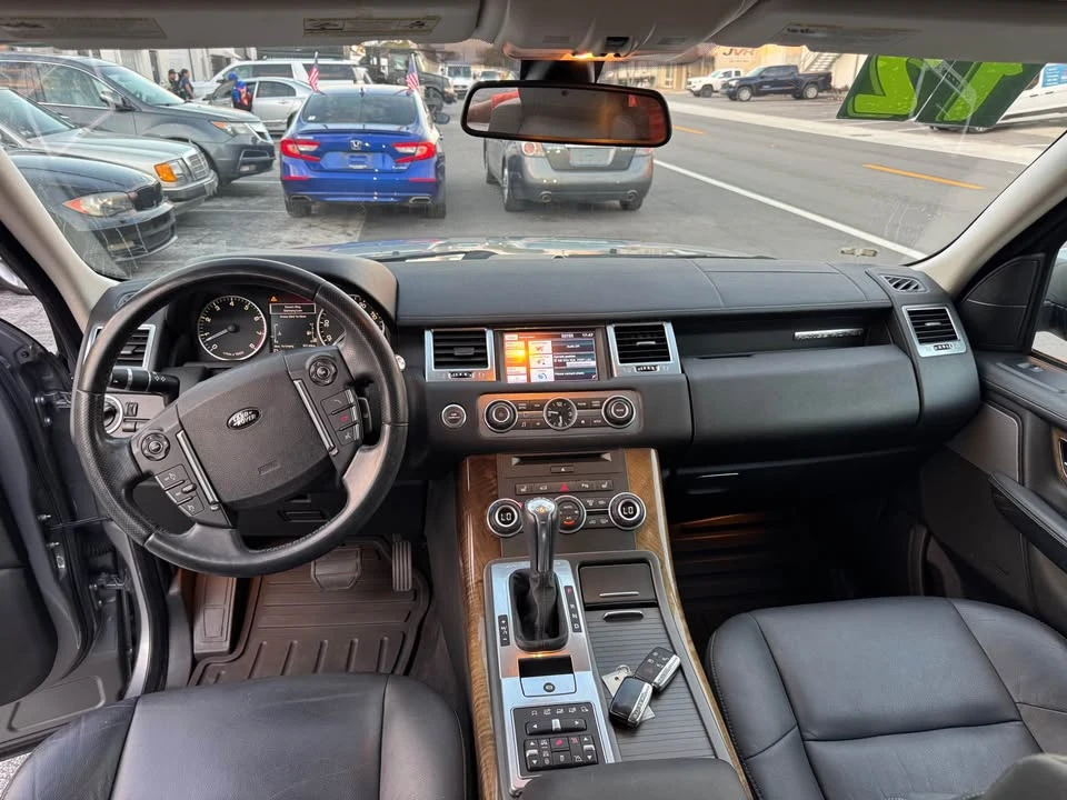 2012 Land Rover Range Rover Velar - Image 10 of 13