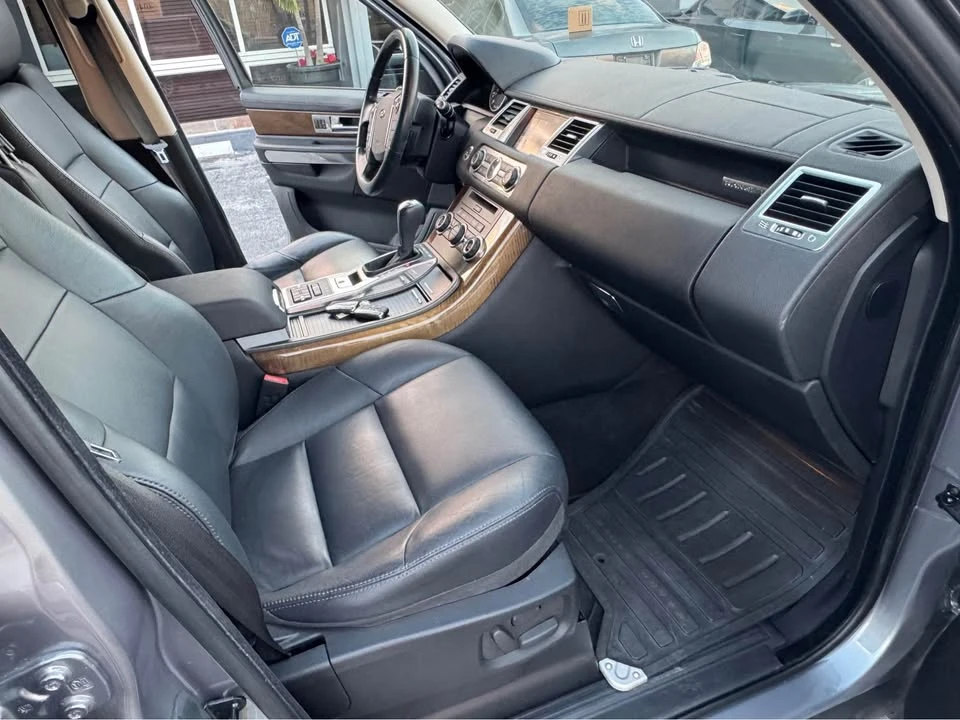 2012 Land Rover Range Rover Velar - Image 9 of 13