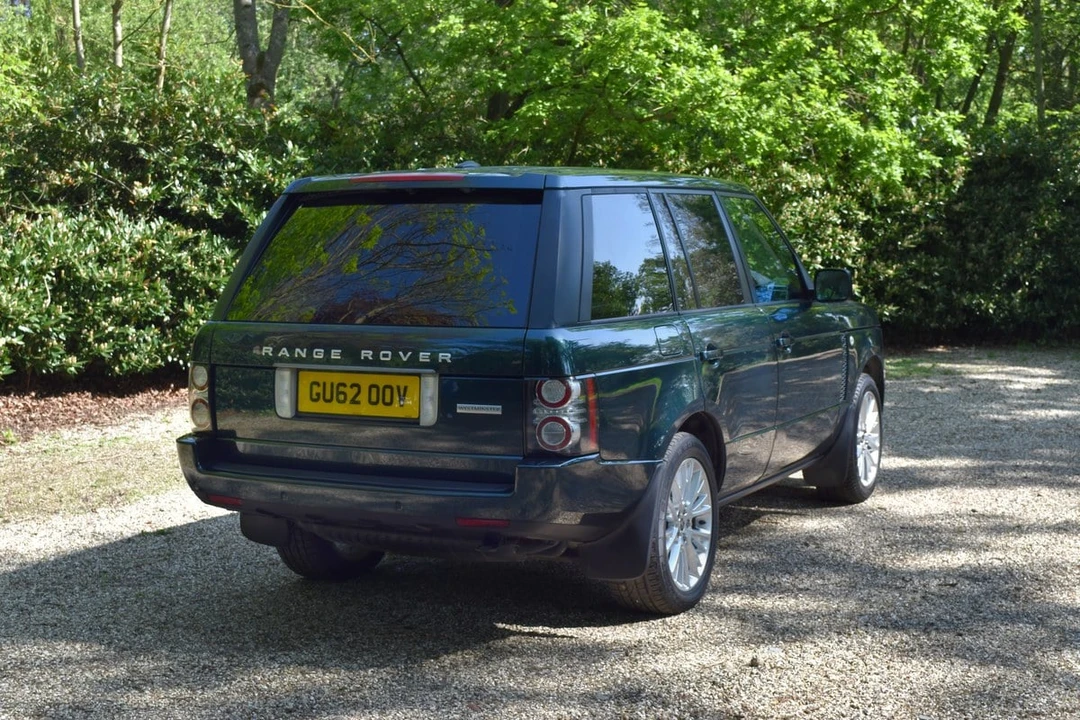 2012 Land Rover Range Rover L322 - Image 11 of 30