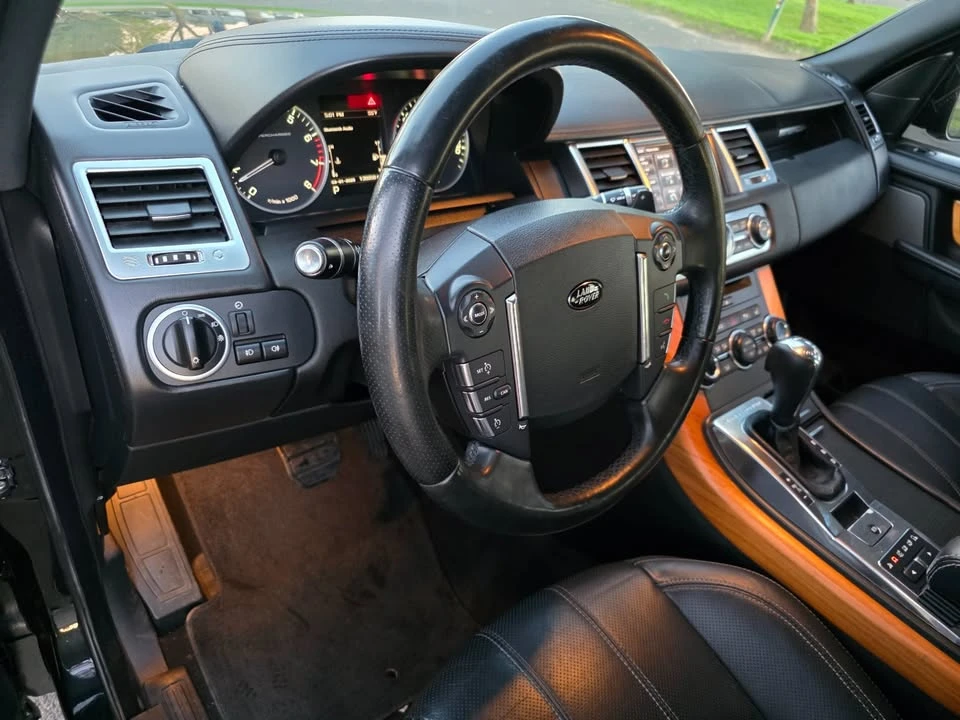 2012 Land Rover Range Rover L322 - Image 8 of 15