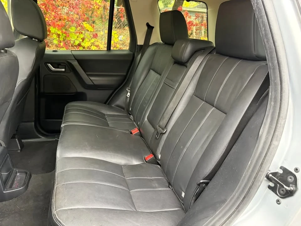 2012 Land Rover Freelander - Image 10 of 19