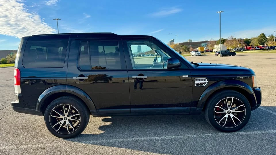 2012 Land Rover Discovery 4th Gen - Image 4 of 15