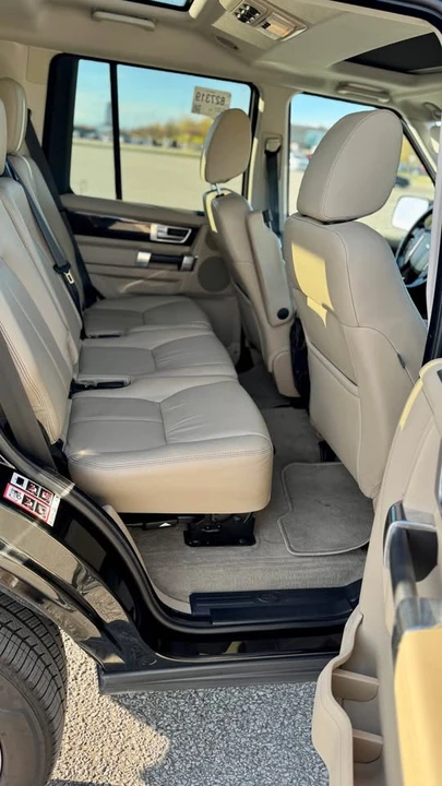 2012 Land Rover Discovery 4th Gen - Image 7 of 15