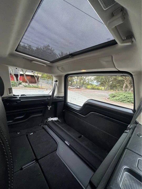 2012 Land Rover Discovery 4th Gen - Image 10 of 13