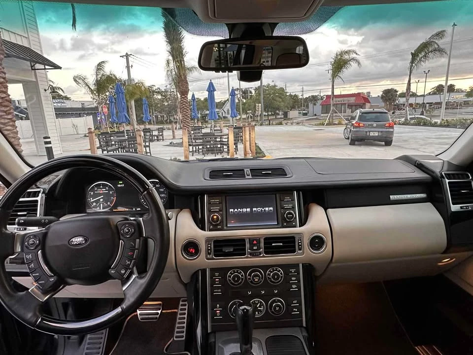 2012 Land Rover Range Rover L322 - Image 6 of 10