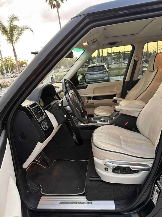 2012 Land Rover Range Rover L322 - Image 4 of 10