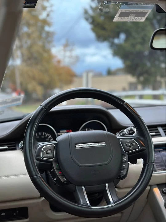 2012 Land Rover Range Rover Evoque 1st Gen - Image 11 of 17
