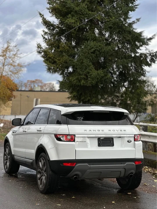 2012 Land Rover Range Rover Evoque 1st Gen - Image 4 of 17