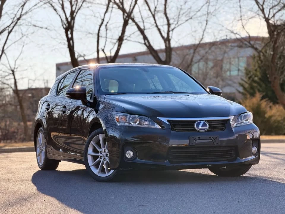2012 Lexus CT - Image 3 of 4