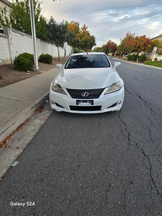 2012 Lexus IS 2nd Gen - Image 4 of 10