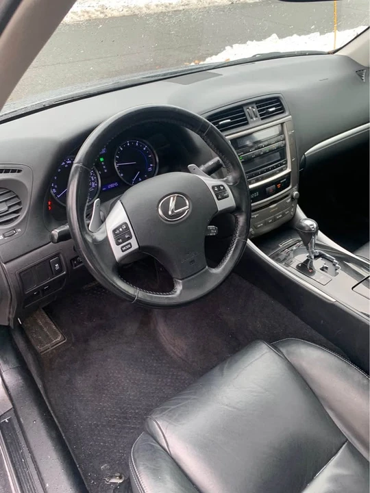 2012 Lexus IS 2nd Gen - Image 4 of 6