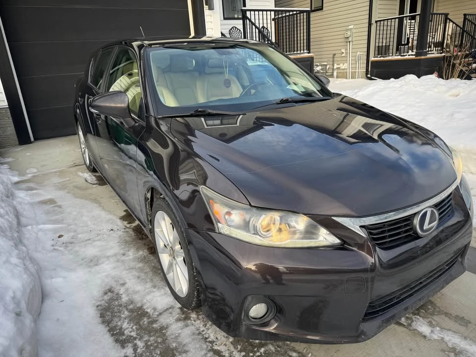 2012 Lexus CT - Image 4 of 16