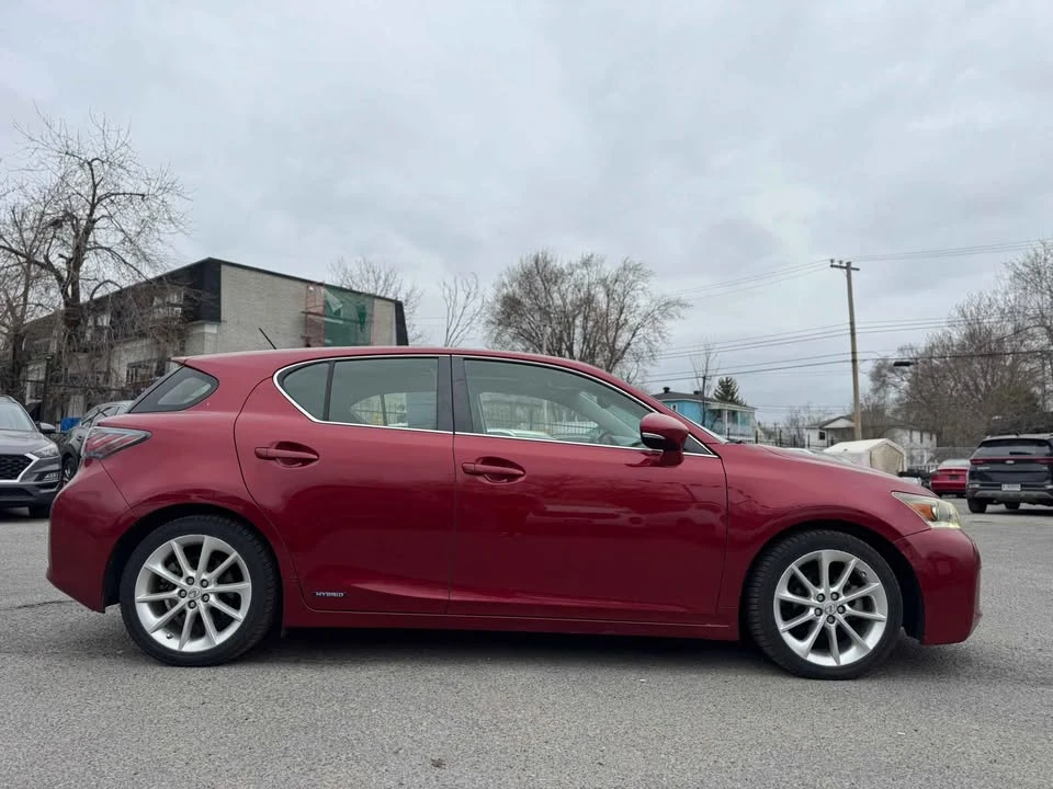 2012 Lexus CT - Image 8 of 17