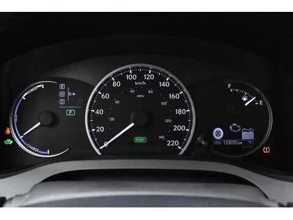 2012 Lexus CT - Image 12 of 20
