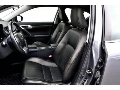 2012 Lexus CT - Image 17 of 20