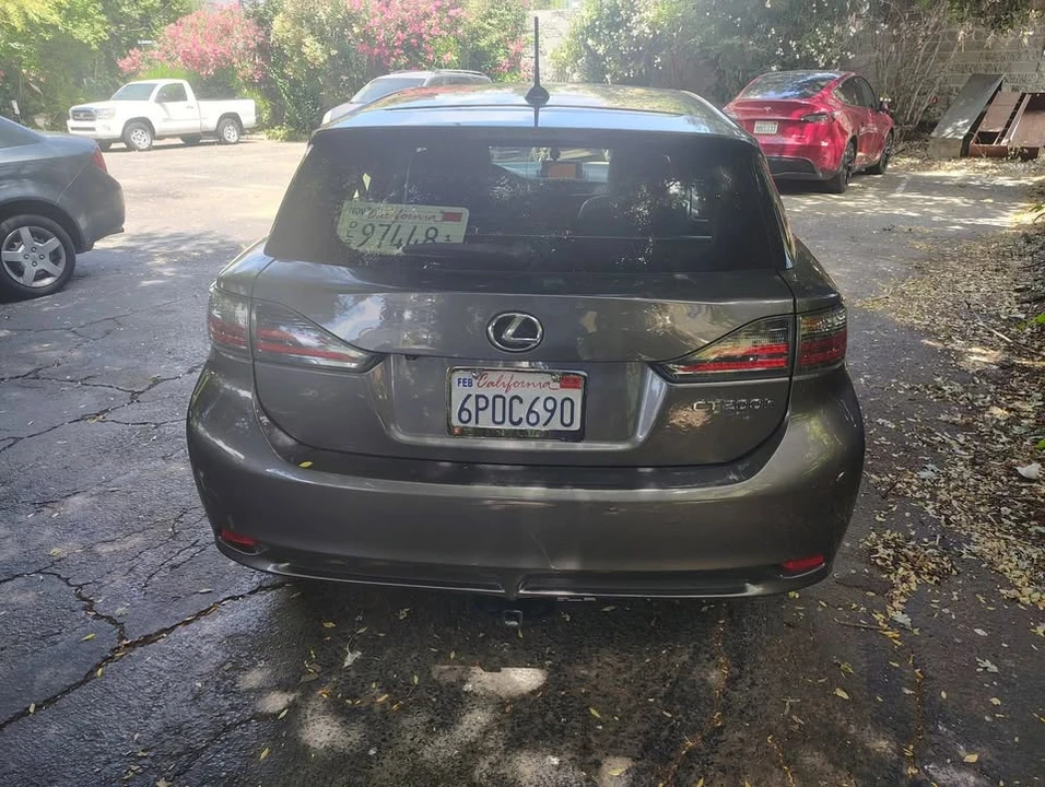 2012 Lexus CT - Image 18 of 20