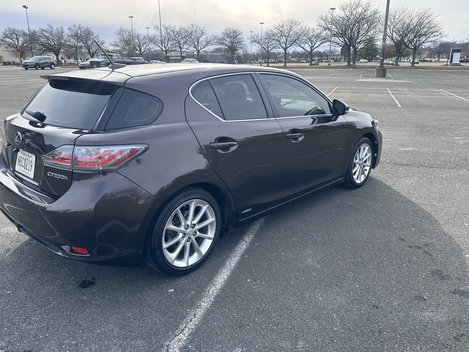 2012 Lexus CT - Image 8 of 21