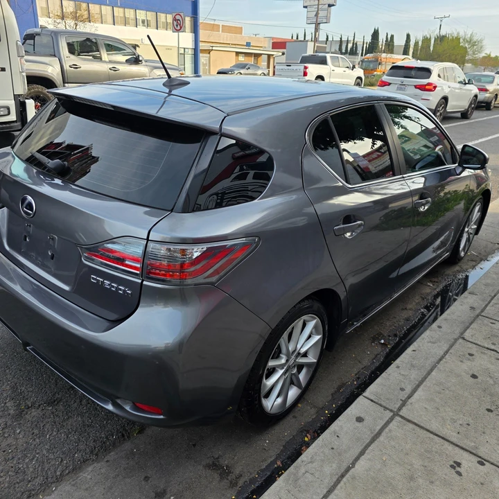 2012 Lexus CT - Image 5 of 14