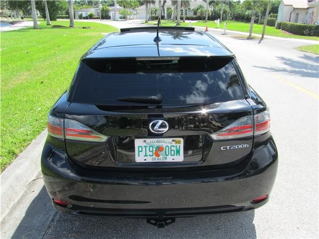 2012 Lexus CT - Image 4 of 12