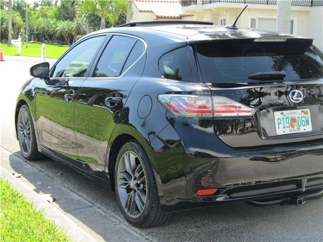 2012 Lexus CT - Image 7 of 12
