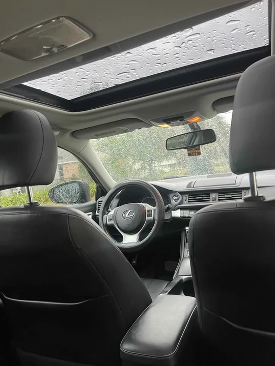 2012 Lexus CT - Image 15 of 15