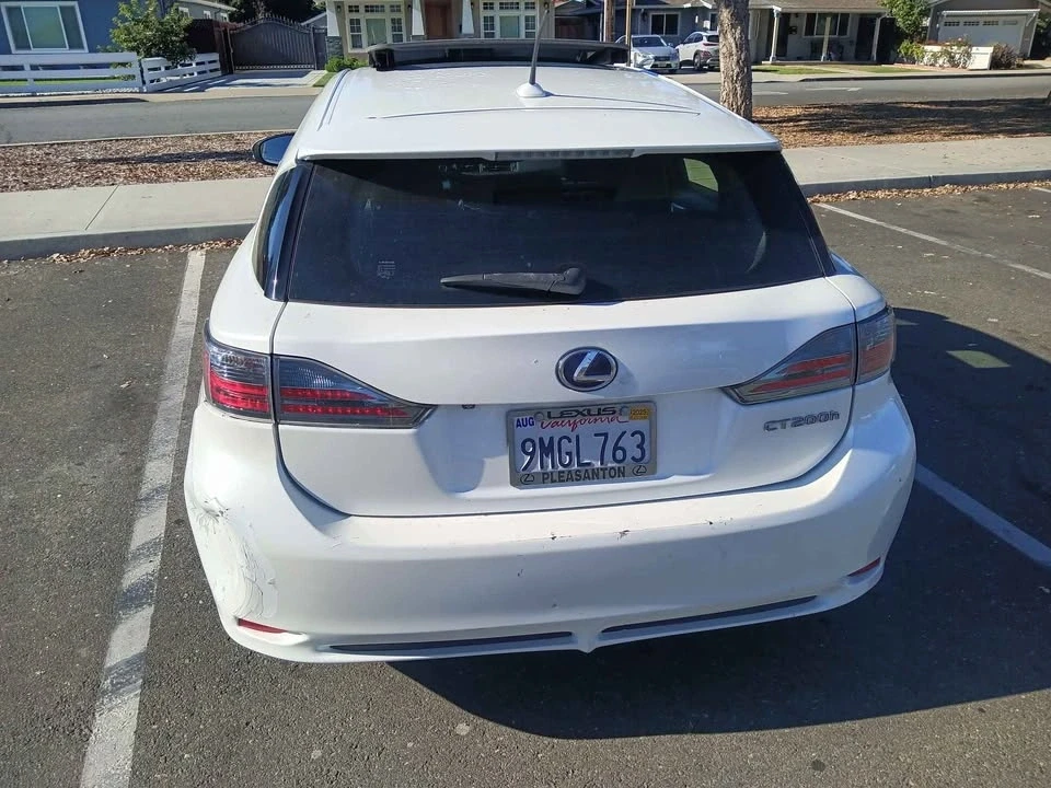 2012 Lexus CT - Image 18 of 18