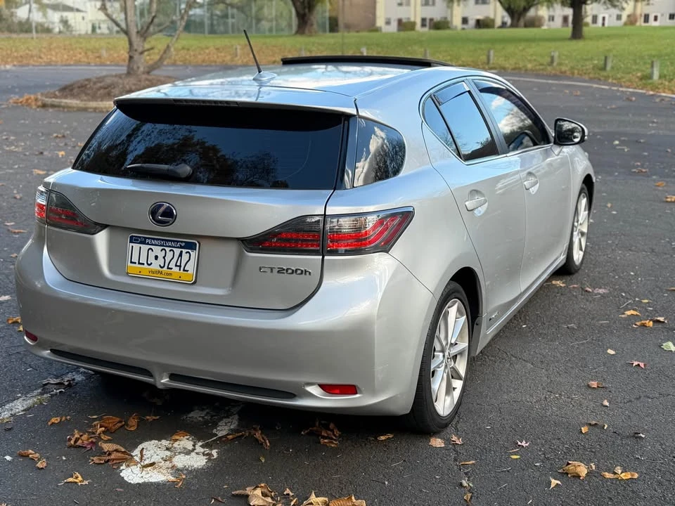 2012 Lexus CT - Image 6 of 14