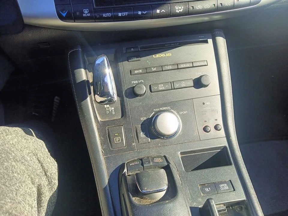 2012 Lexus CT - Image 4 of 18