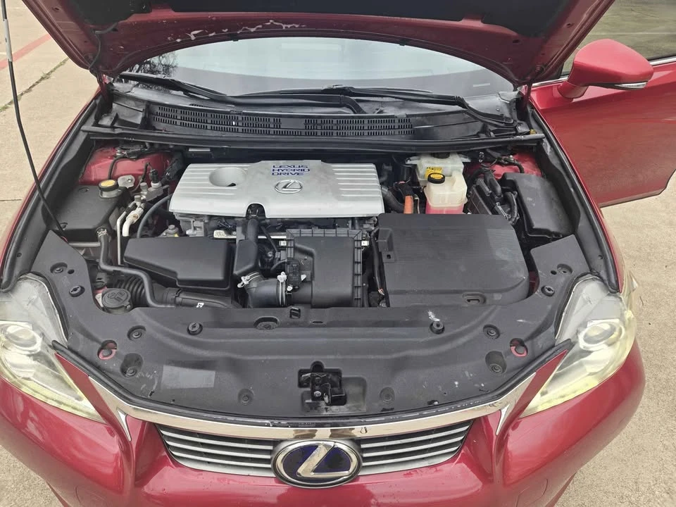 2012 Lexus CT - Image 11 of 14