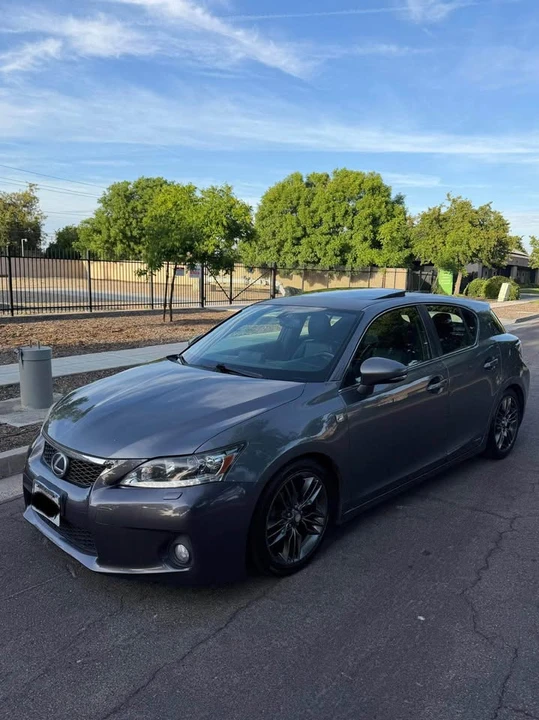 2012 Lexus CT - Image 2 of 12