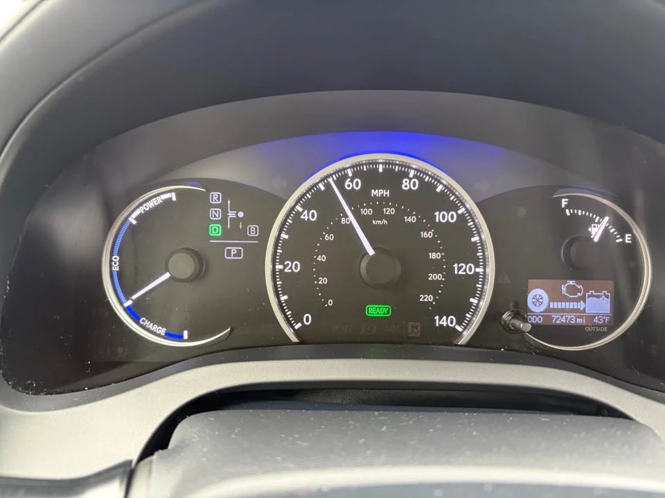 2012 Lexus CT - Image 18 of 19