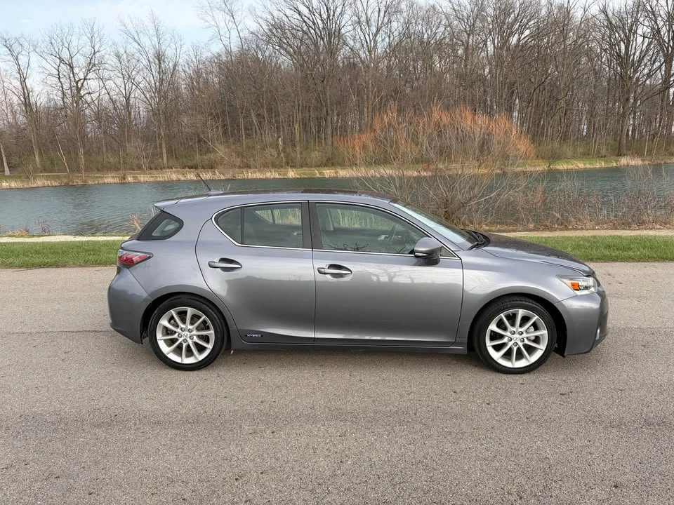 2012 Lexus CT - Image 4 of 19