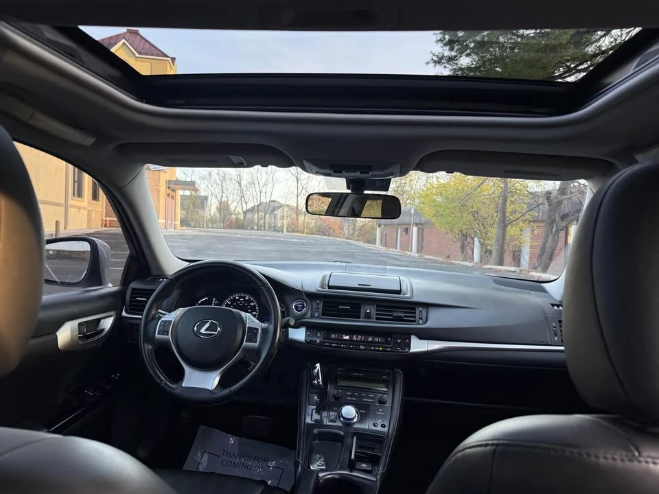 2012 Lexus CT - Image 15 of 19