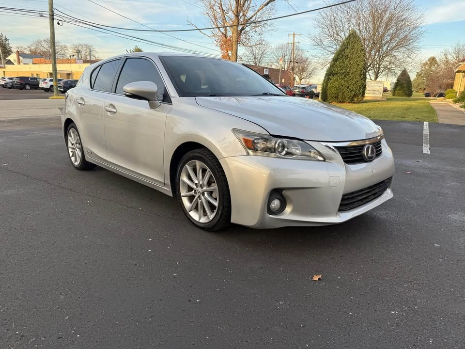 2012 Lexus CT - Image 3 of 19
