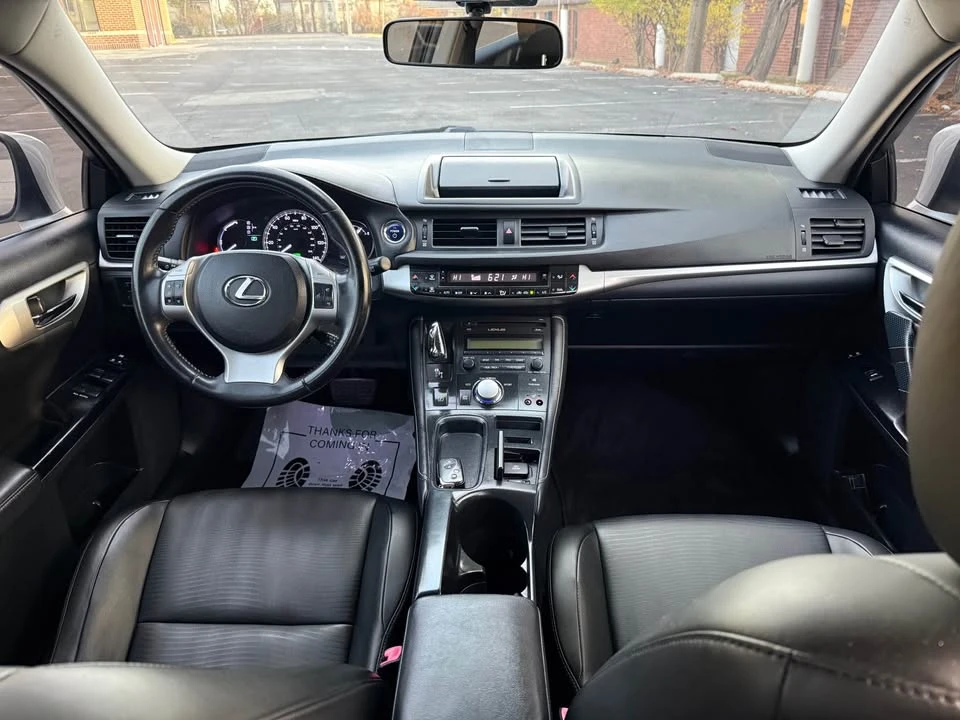 2012 Lexus CT - Image 14 of 19