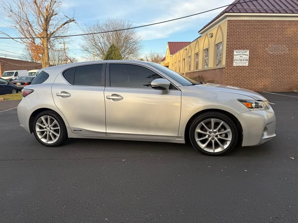 2012 Lexus CT - Image 5 of 19